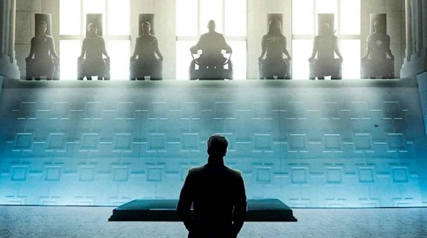 Illuminati no filme doutor estranho multiverso da loucura 1
