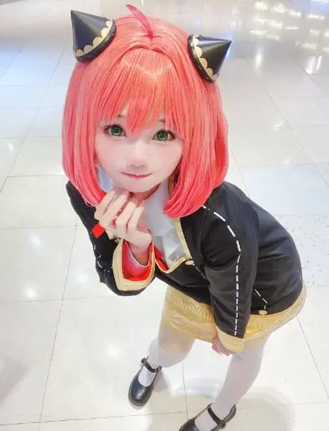 Anya - Spy x Family - Cosplayer Neneko