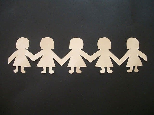 Humano - Bonecas de papel - Imagem de PublicDomainPictures por Pixabay